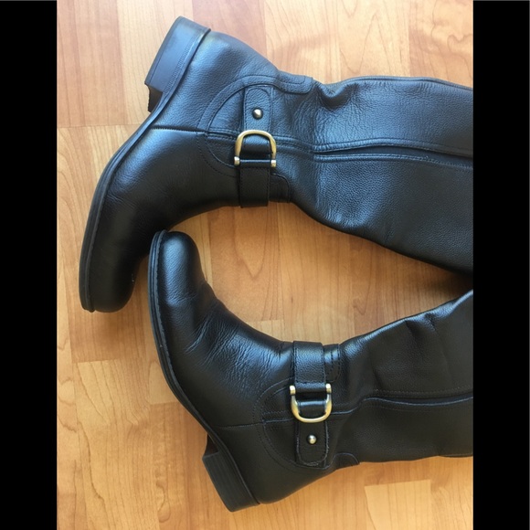 naturalizer leather boots